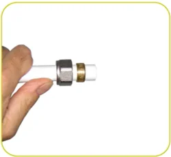 positionnement écrou raccord multicouche à compression