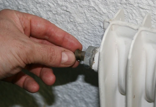 Changer son robinet de radiateur