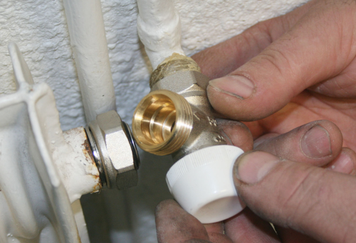 Changer son robinet de radiateur