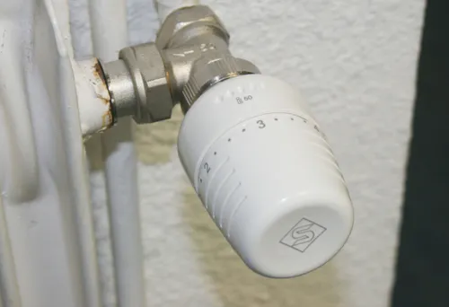 Changer son robinet de radiateur