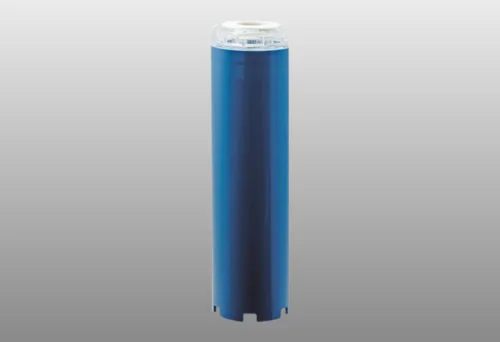 Cartouche filtrante rechargeable anti-calcaire et anti-corrosion